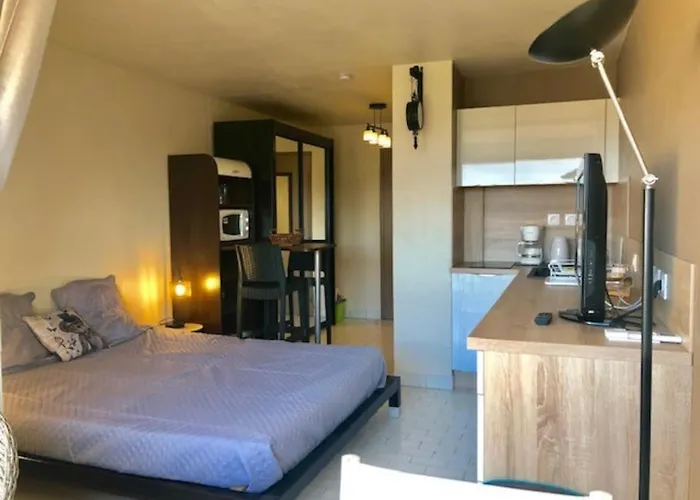 318, Port Venus Au Village Naturiste